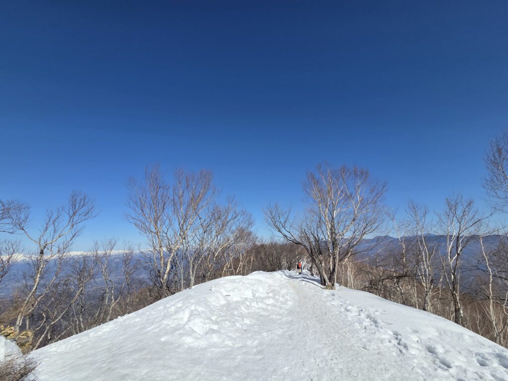黒檜山から絶景ポイントへ向かう道